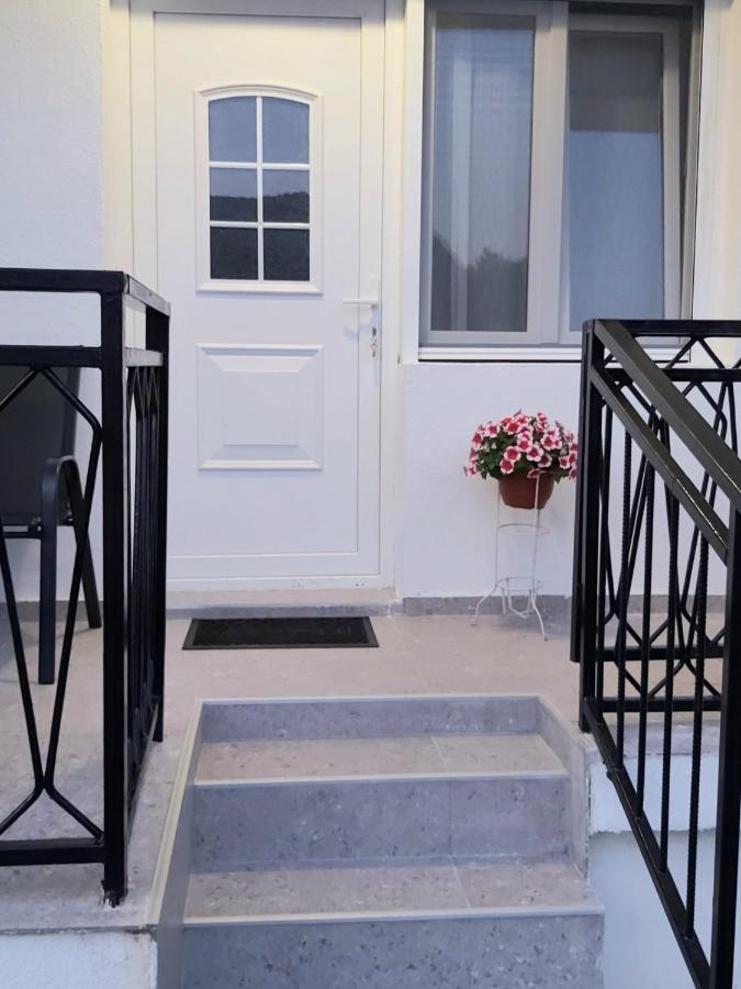 Apartment Marina 2 Kotor Ngoại thất bức ảnh