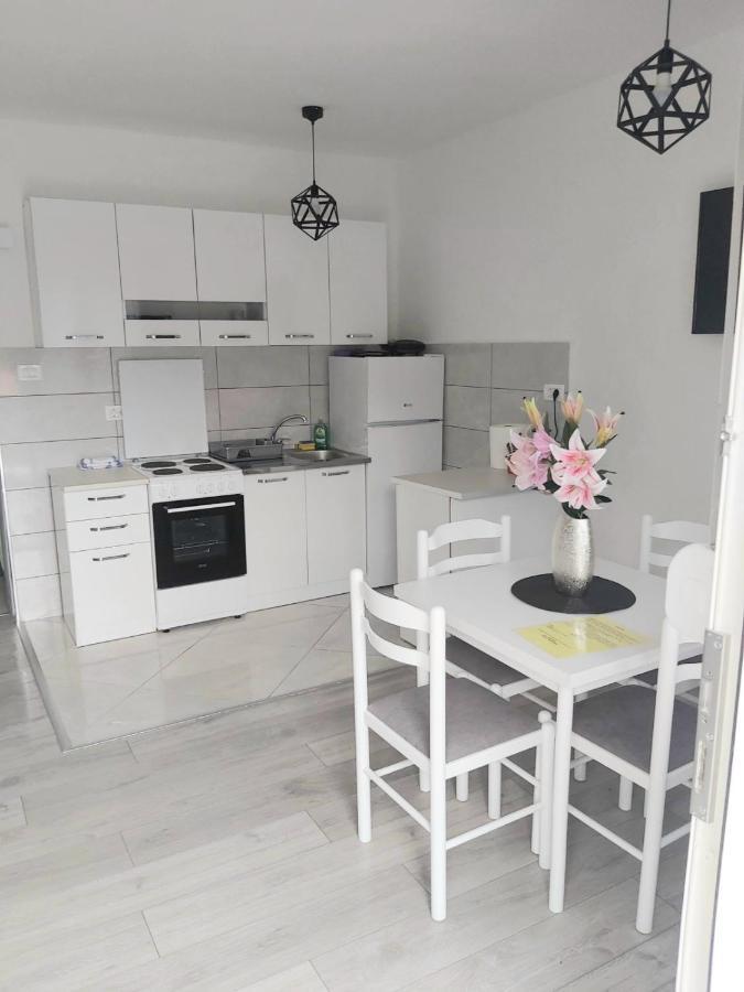 Apartment Marina 2 Kotor Ngoại thất bức ảnh