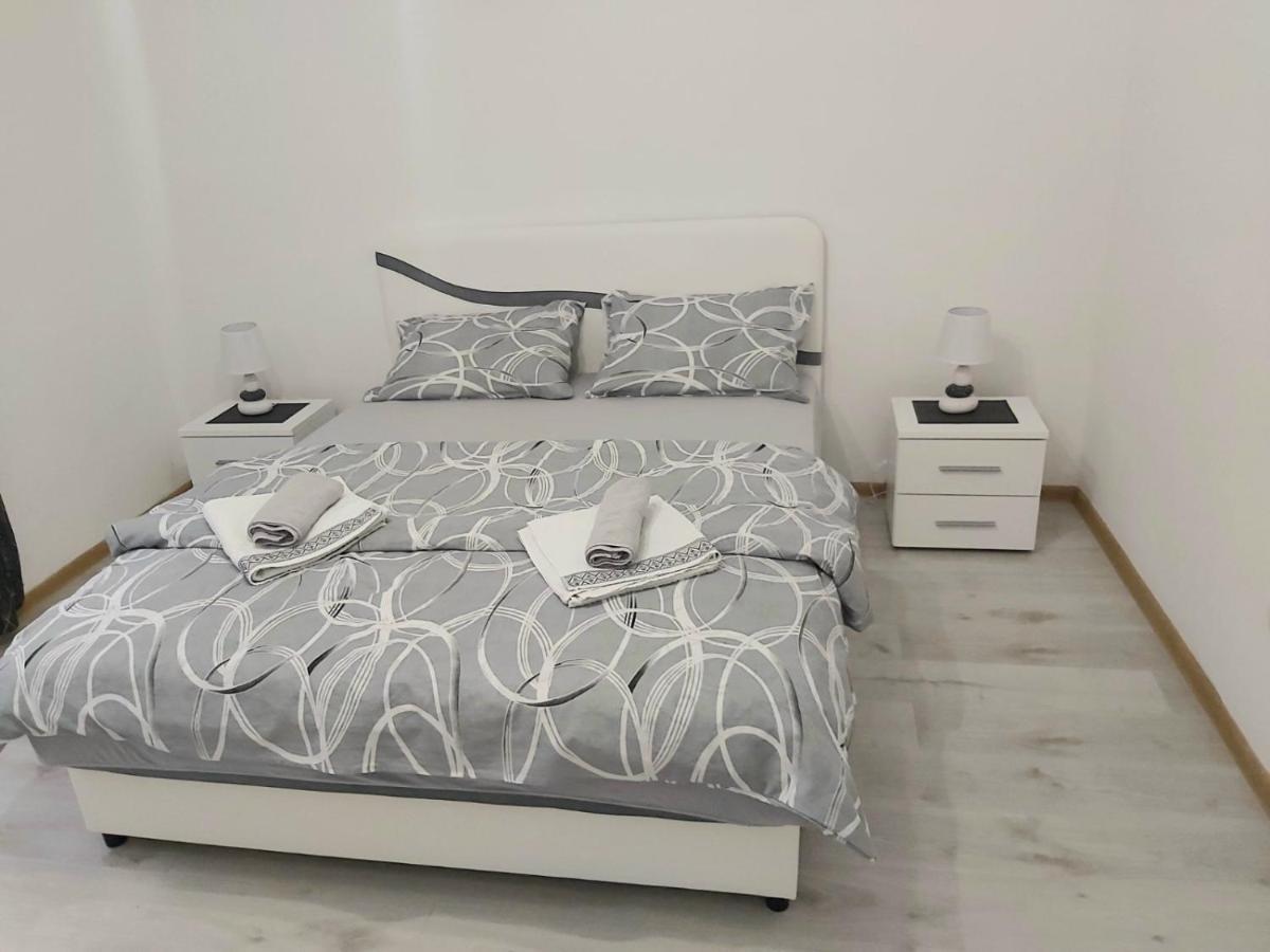 Apartment Marina 2 Kotor Ngoại thất bức ảnh