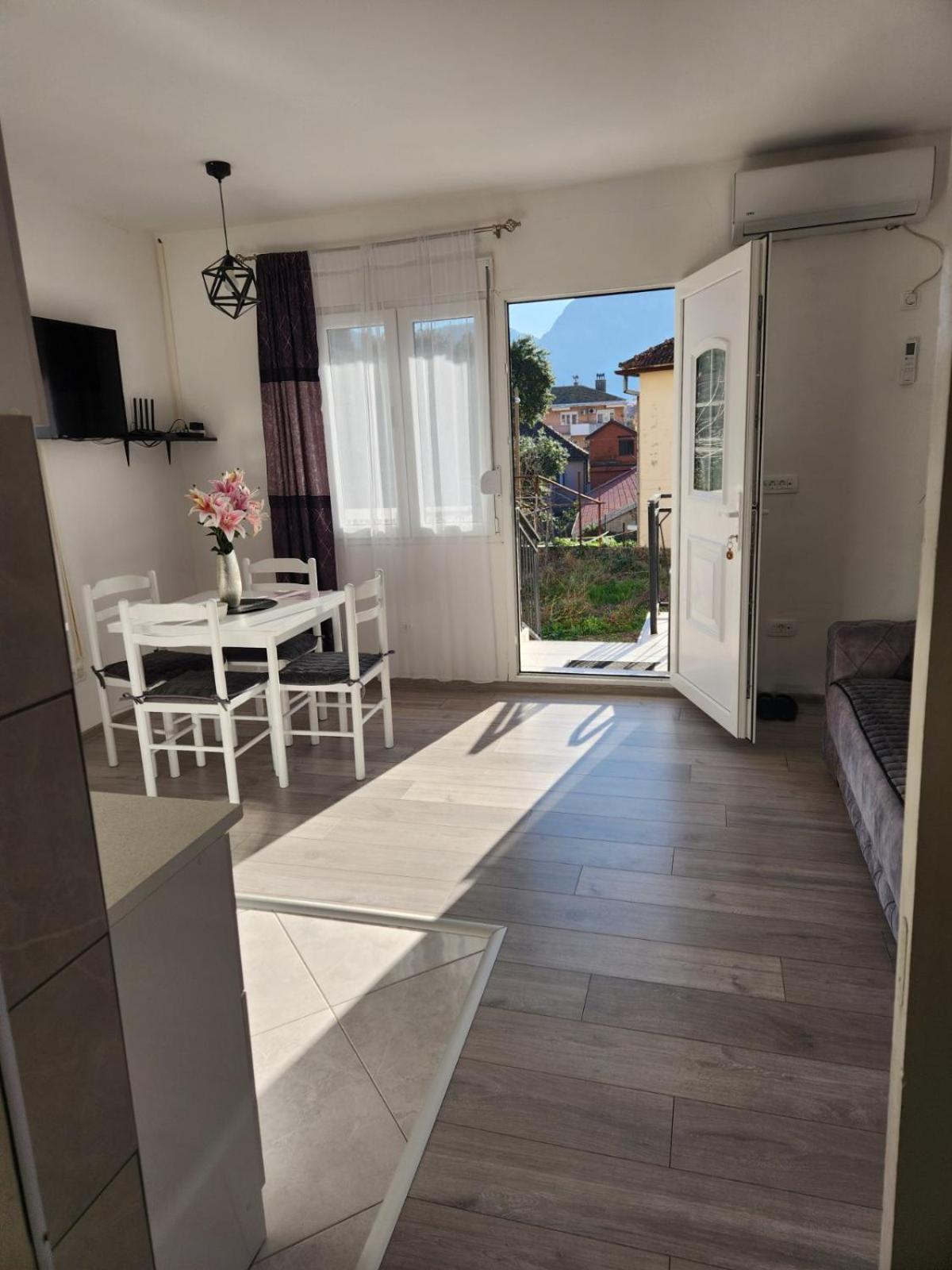 Apartment Marina 2 Kotor Ngoại thất bức ảnh