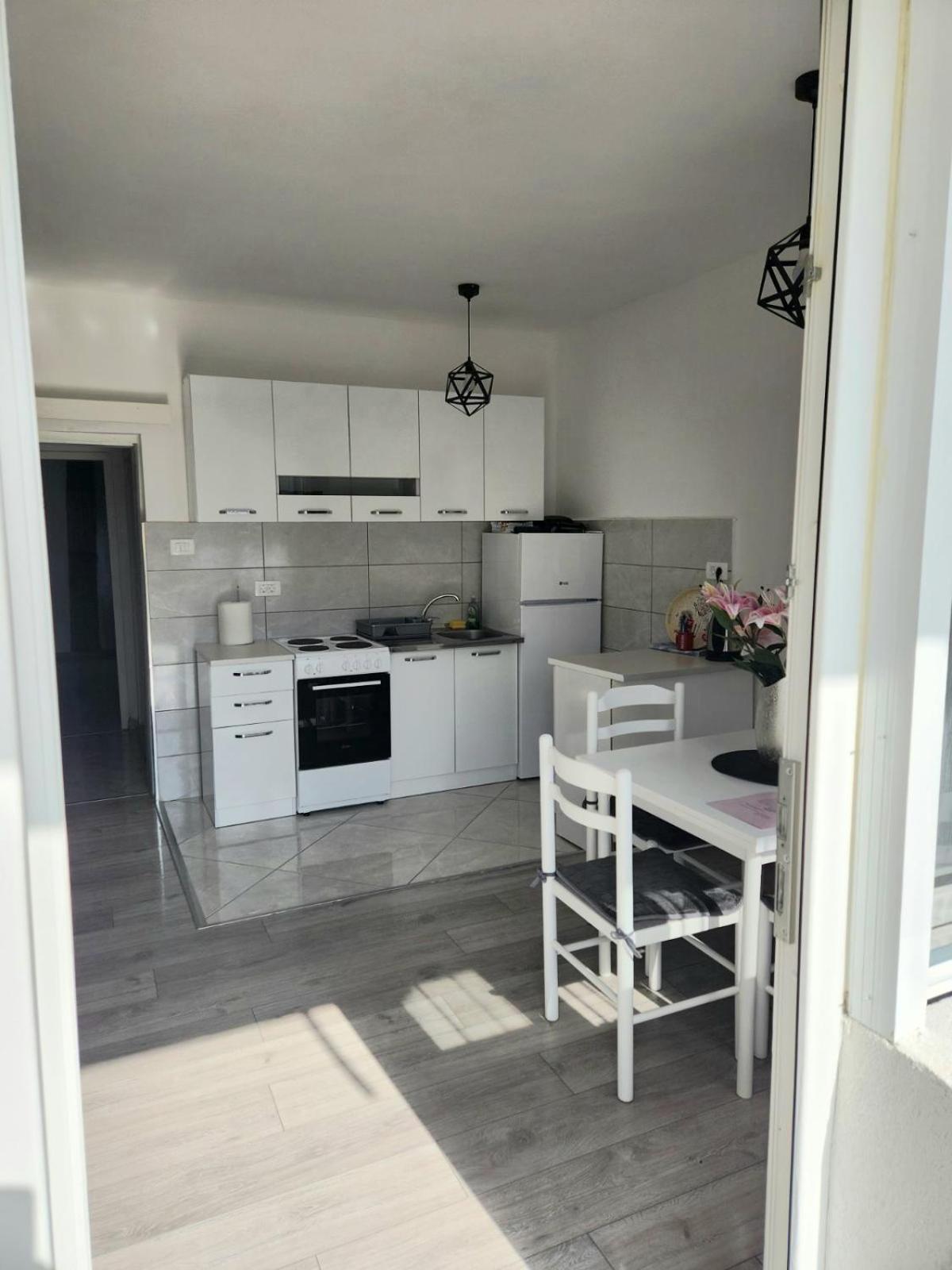 Apartment Marina 2 Kotor Ngoại thất bức ảnh